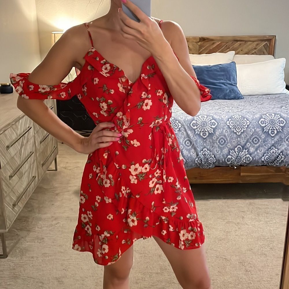 Promesa Red Floral Wrap Dress